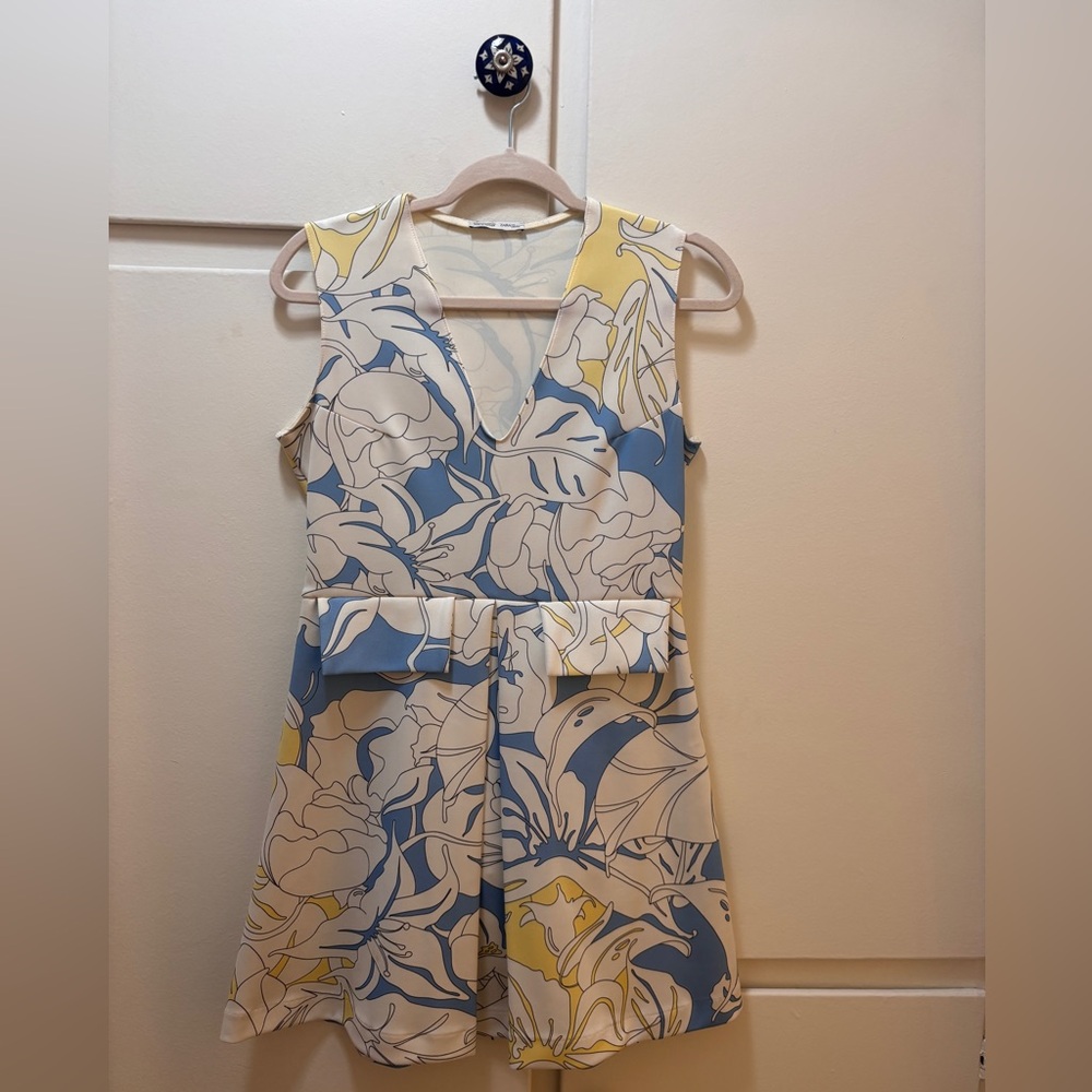 Zara Cream and White Dress